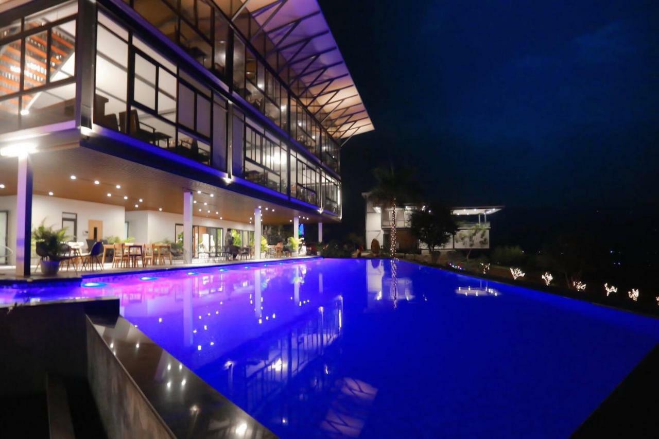 Chuon Chuon Resort Nghia Lo - Free Sauna & Onsen 옌바이 외부 사진